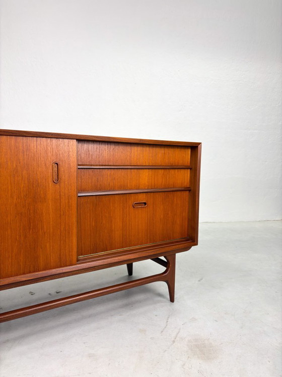 Aparador Mid-century de teca – Aparadores, Wood (photo 16 of 20)