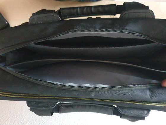 Targus Laptop-/Bürotasche, 15 Zoll, mit Schultergurt – Laptoptaschen, Polyester, Nylon (photo 6 of 9)
