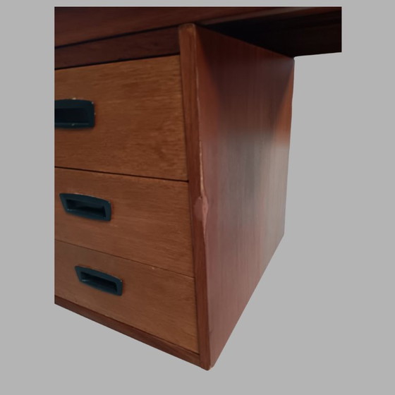 Image 1 of Arne Vodder zugeschriebener Teak-Schreibtisch mit Klappplatte aus der Mitte des 20. Jahrhunderts, dänisches Design