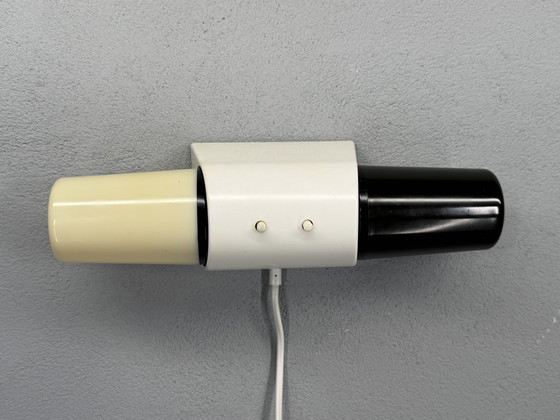 Image 1 of Aplique Philips PDF 040