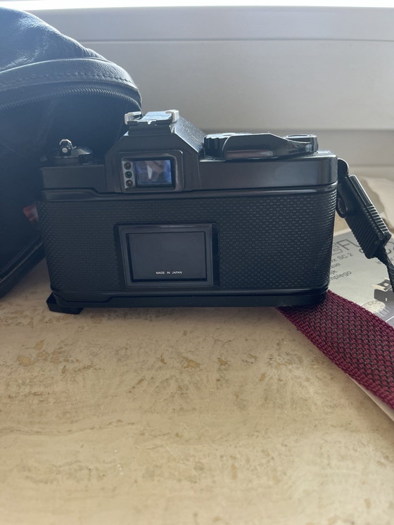 Image 1 of Revueflex SC2 SLR camera.