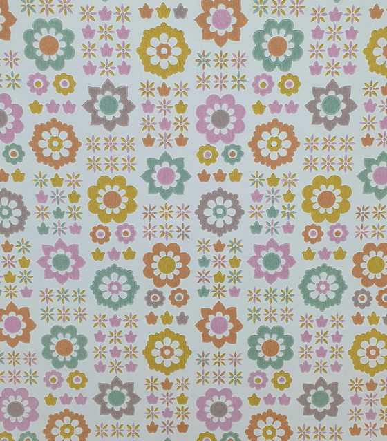 Image 1 of 7761 Vintage Pastel Retro 70s Floral Wallpaper