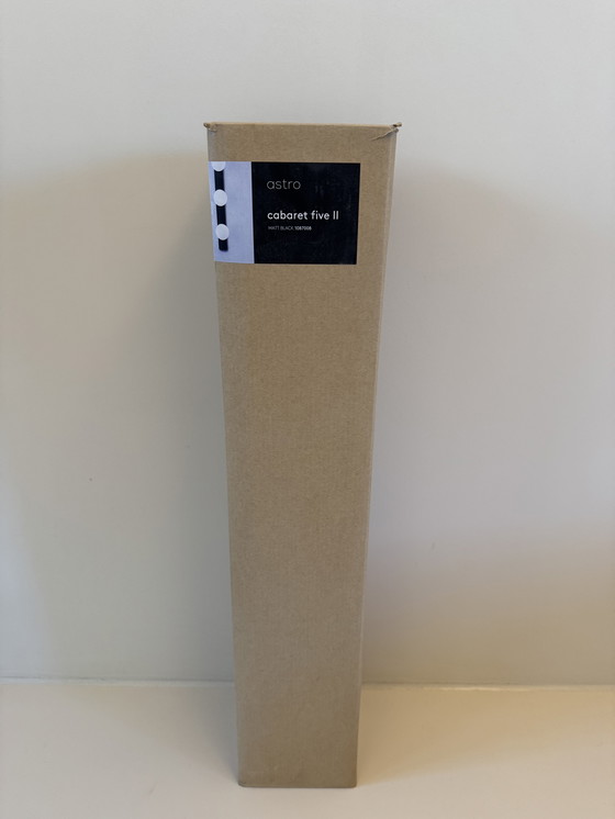 Image 1 of Lampada da parete Astro Cabaret 5, nero opaco