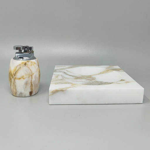 Italiaanse onyx rookset in mid-century modern stijl uit de jaren 60 met tafelaansteker en asbak. Normale (photo 2 of 12)