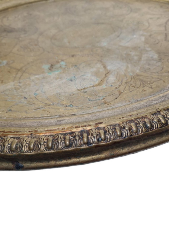 Antieke Poolse ovale dienblad met guillochepatroon van Jarra, jaren 1890. – Tafelaccessoires, Brass (photo 6 of 11)