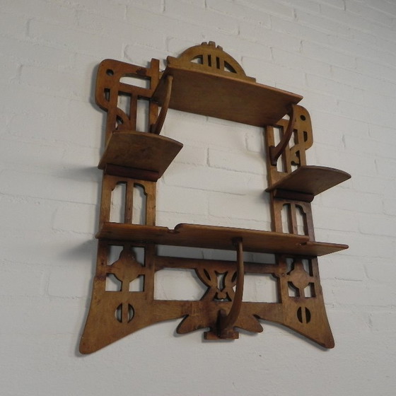 Image 1 of Appendiabiti da parete in stile Liberty, etagere, anni '20