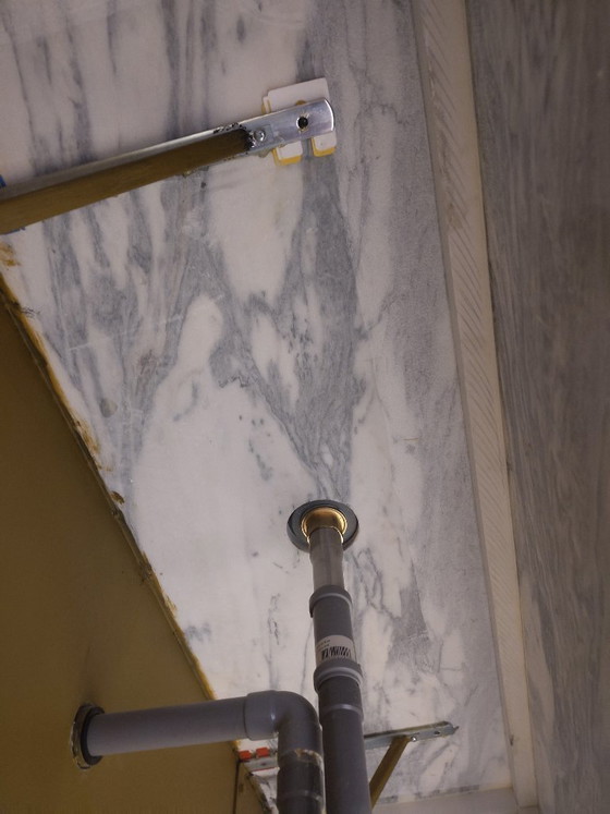 Image 1 of Wastafelmeubel Marmer Wit Met Waskom