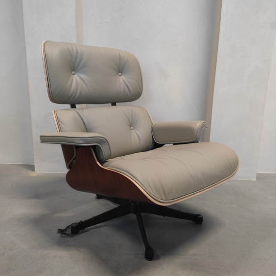 Image 1 of Vitra Eames Lounge Chair incl. Ottoman - Palissandro - Pelle Sabbia Scuro