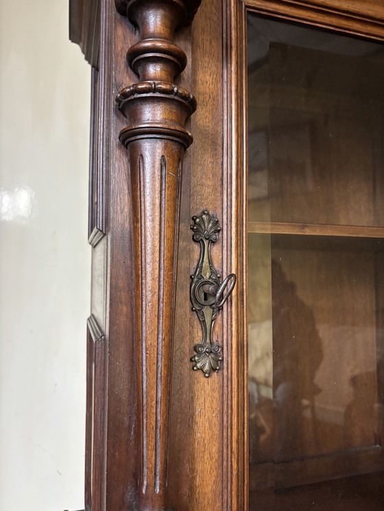 Image 1 of Credenza antica