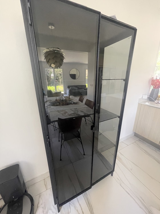 Image 1 of Anders Kleiderschrank aus schwarzem Rauchglas 87x180
