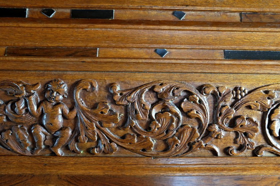 Image 1 of Armario de cojines de Gelderland, hacia 1650/ Gelderland Cushion Cabinet, 1650