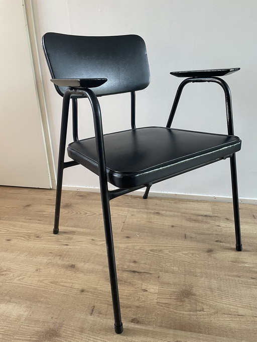 Pierre Guariche - model M chair
