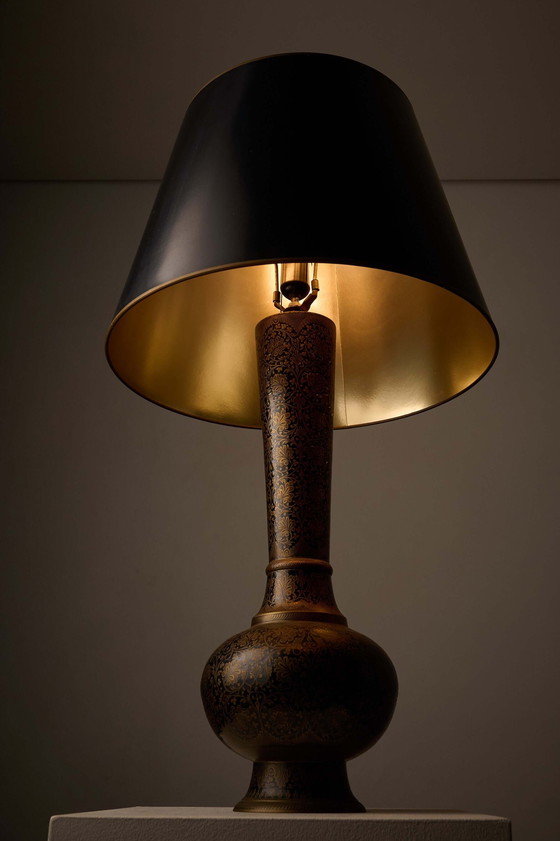 Hoge zwart-gouden vaaslamp met bladpatroon, Tafellampen, Gold (foto 3 van 6)