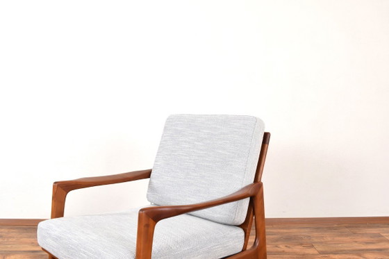 Mid-Century Sessel von Illum Wikkelsø, 1960er Jahre. – Textile, Wood (photo 7 of 11)