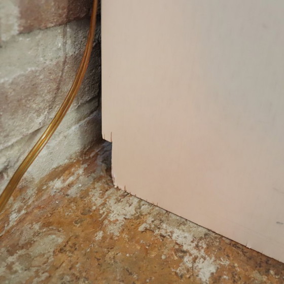 Image 1 of Vintage ladekast post modern space