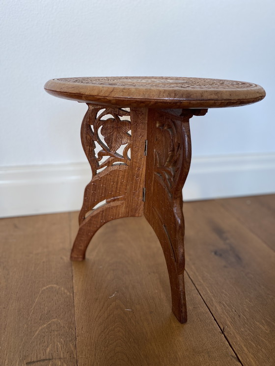 Image 1 of Plante indienne/table d'appoint