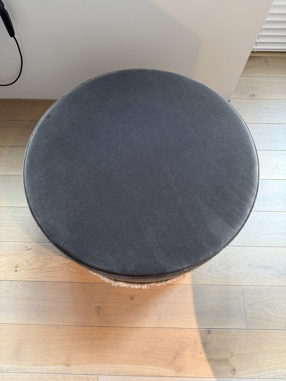Image 1 of Amami pouf by Moooi