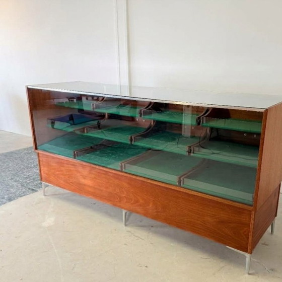 Comptoir Vitrine Mid-Century – Acajou, Chrome & Verre Trempé – Allemagne Env. 1960 – Glass, Wood, Vintage (photo 3 of 15)