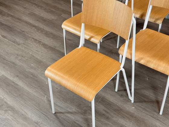 HAY Petit Standard Set of 6 - Wood/White | Daniel Rybakken, Dining chairs, Metal, Brown (photo 14 of 15)