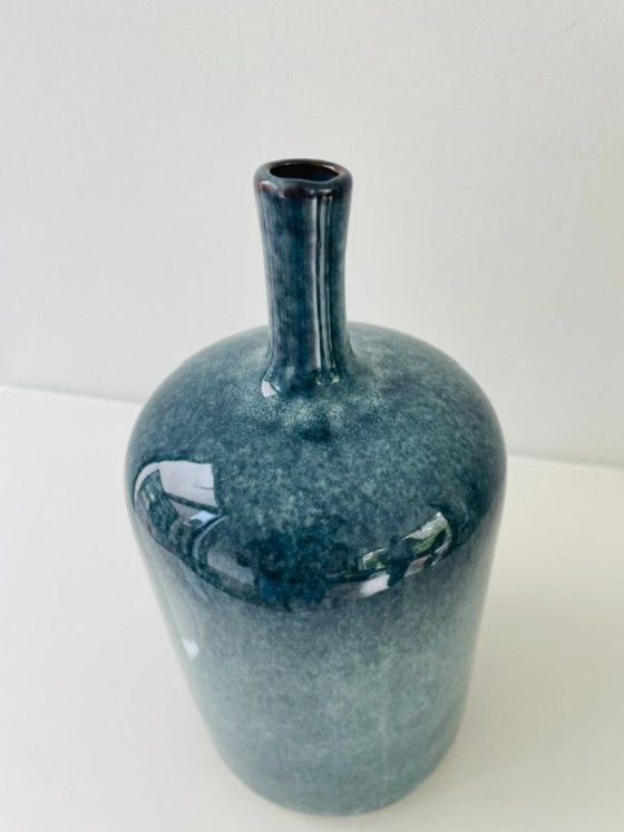 Image 1 of Vase de style scandinave, émail bleu - 23,5 cm de hauteur