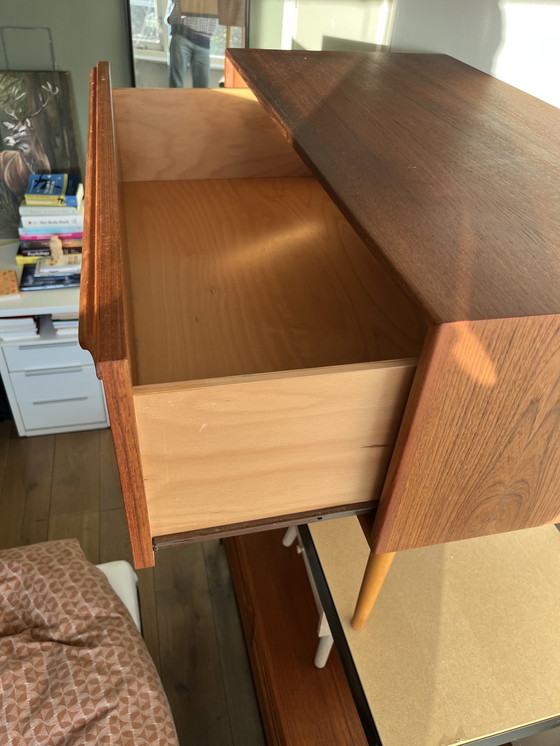 Image 1 of Scandinavische dressoirs