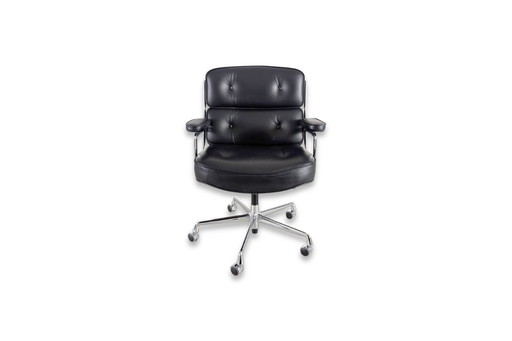 Original Vitra ES 104 Lounge chair Charles Eames office chair armchair