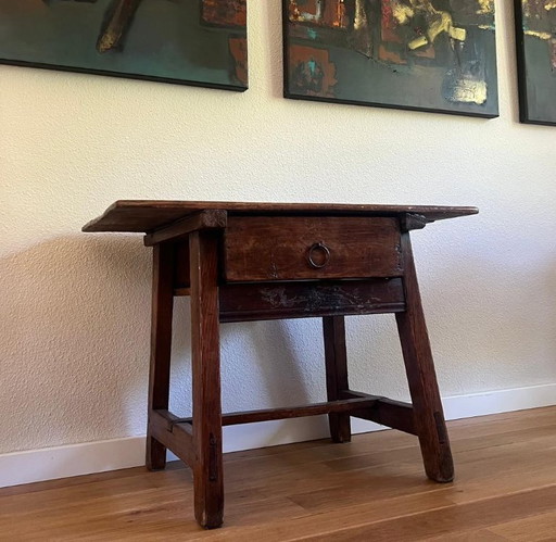 Antique Spanish payment table