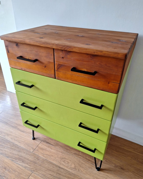 Image 1 of cómoda antigua