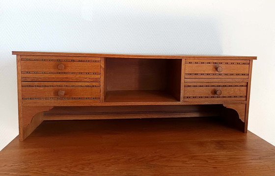 Image 1 of Escritorio escalonado Art Déco en roble claro.