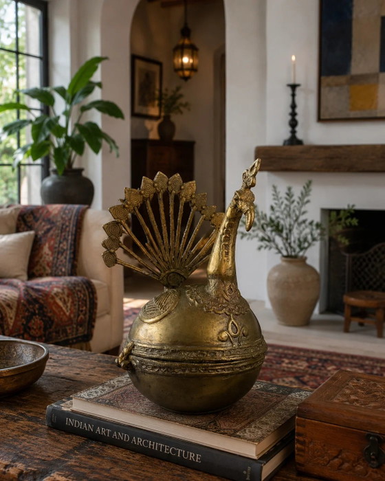 Antiker indischer Messing-Pfau Paan Dan aus dem 19. Jahrhundert – Betelnussdose – 1,6 kg – Dekorative Objekte (photo 2 of 9)