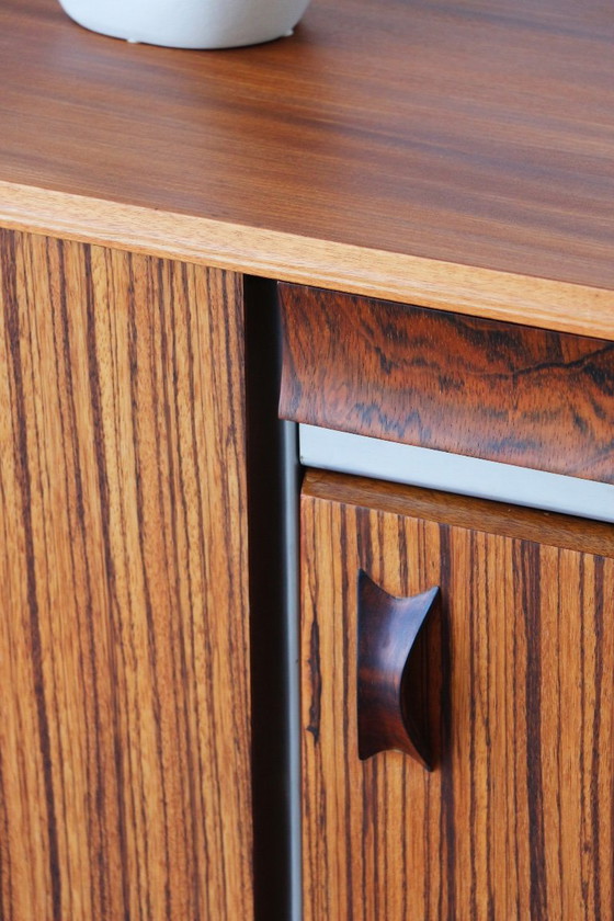 Image 1 of Zebrano Scandinavisch dressoir - Vintage jaren 60 buffet