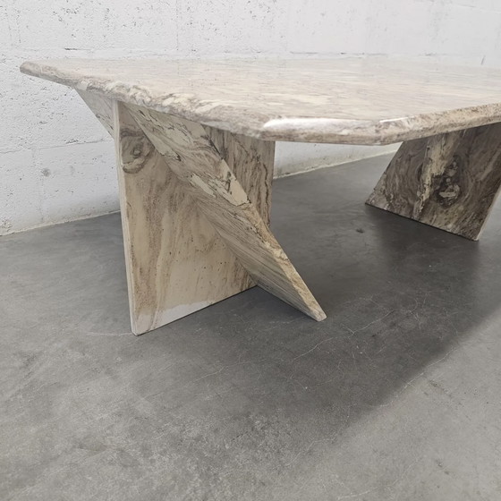 Image 1 of Table basse en marbre année 70