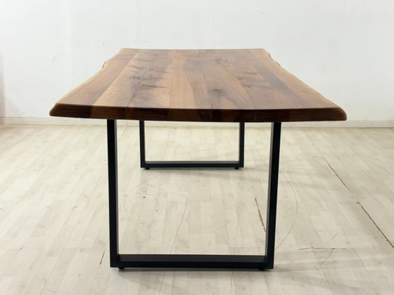 Massief houten eettafel van walnoothout / Tafel / Eettafel / Vergadertafel / Woonkamertafel / 220 cm breed (photo 13 of 13)