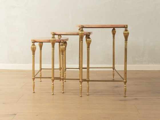 Image 1 of Tables gigognes de style Hollywood Regency des années 1970