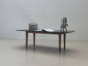 Table de salle à manger moderne de style mid-century, structure en frêne noir et bois