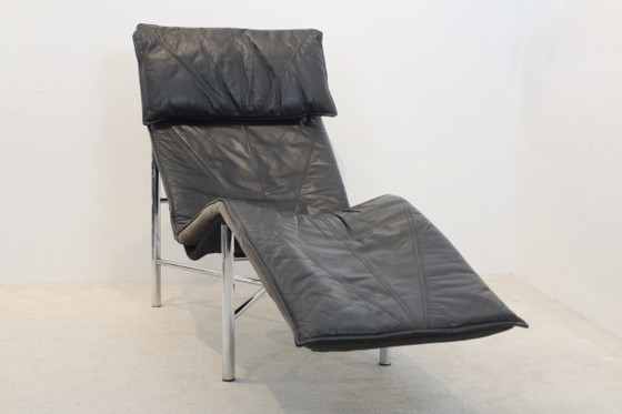 Black Leather ‘Skye’ Chaise Longue by Tord Björklund, Ikea (photo 3 of 11)