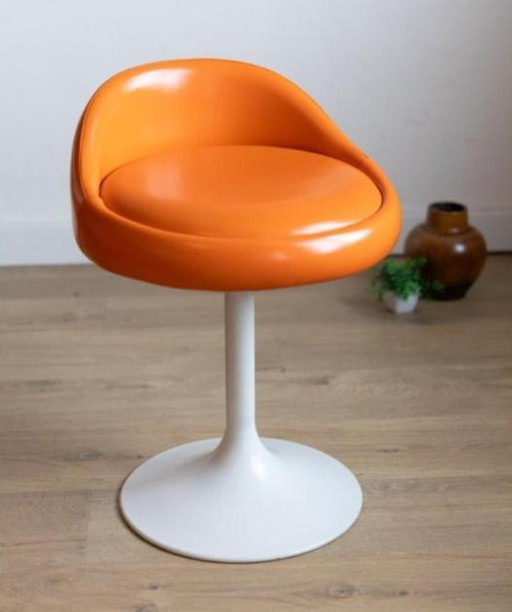Vintage tulip kruk, oranje leer met witte tulpvoet, jaren 60