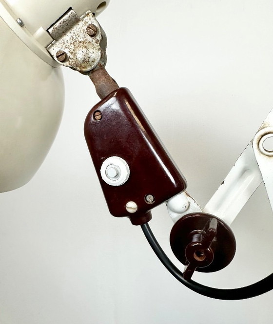 Image 1 of Lampada a forbice industriale della Germania dell'Est di VEB Zweckleuchtenbau Dresden, anni '50