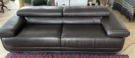 Sofa Maxdivani mit Fußhocker