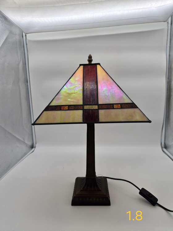 Image 1 of Beautiful new Tiffany-style table lamp 50x30