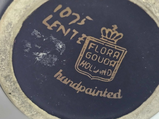 Image 1 of Flora Ceramics - Spring model - matte black - Gouda - signed - 1961