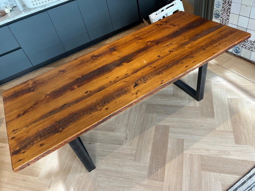 Eettafel 2m14 breed 91cm diep 72cm hoog