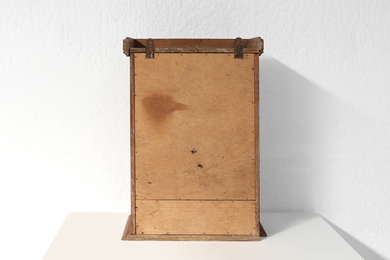 Image 1 of Art Deco scheerkast in eiken met afgeschuinde spiegel, Frankrijk ca. 1900