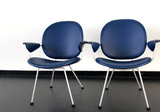 Willem H. Gispen Dutch Original ‘302’ Armchair for Kembo, Metal, Grey (photo 3 of 7)