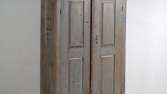 Rustic Painted Wooden Wardrobe, Central Europe, circa 1900–1920 (photo 3 of 40)