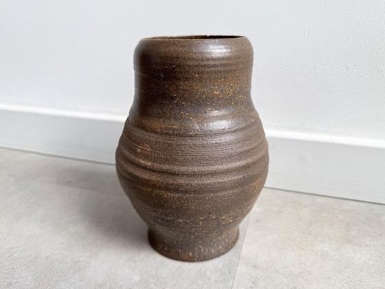 1x Brown Vintage Studio Ceramic Vase (photo 5 of 5)