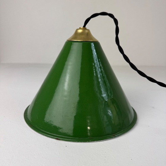 Image 1 of SOSPENSIONE CONICA INDUSTRIALE VINTAGE PER OFFICINA