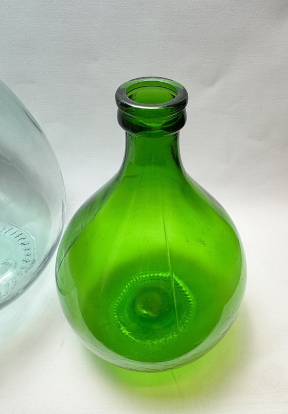 Image 1 of Satz von 2 alten Glasflaschen (VEBAU 54L & 10L, Italien)