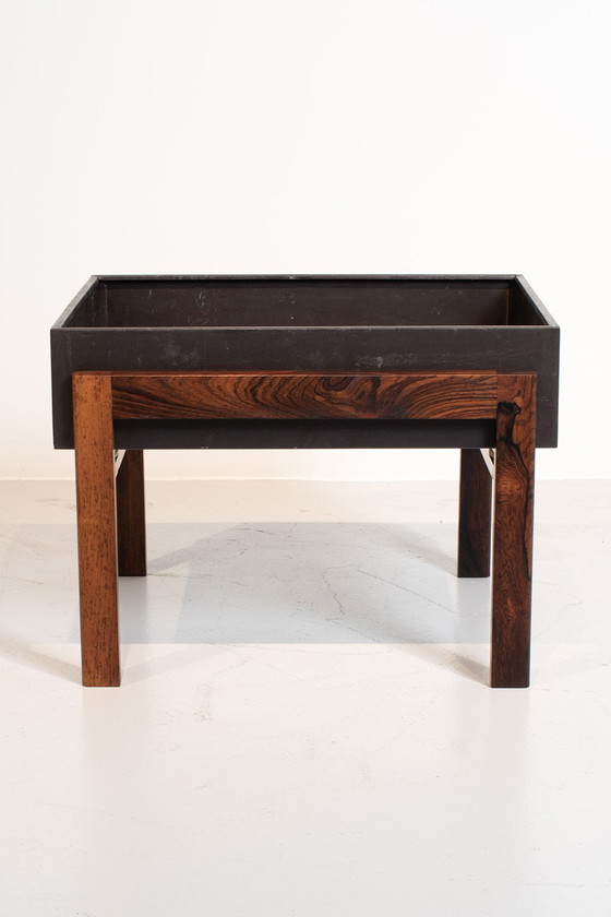 Image 1 of jardinière en palissandre