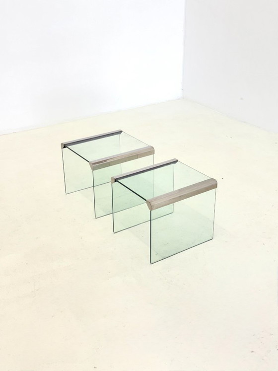 Image 1 of Ensemble de deux tables d'appoint en verre transparent Gallotti & Radice